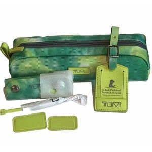 TUMI ACCENT KIT - Tie Dye green- NWT